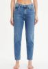 Calvin Klein High waist tapered fit mom jeans met medium wassing online kopen