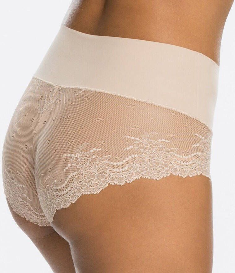 SPANX corrigerende hipster Undie tectable lichtbeige Obooi